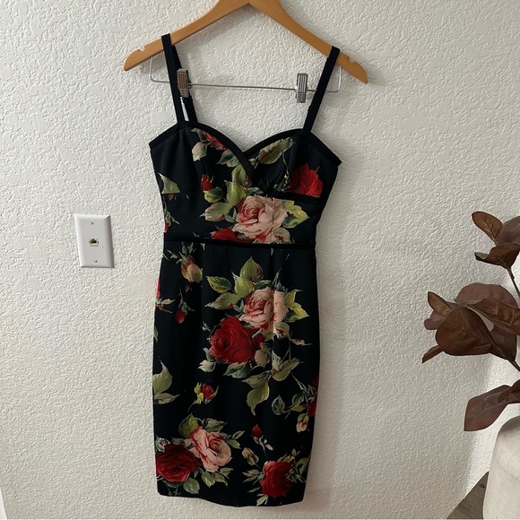 New Black Halo Daria Sheath Dress size 0 - Picture 3 of 9